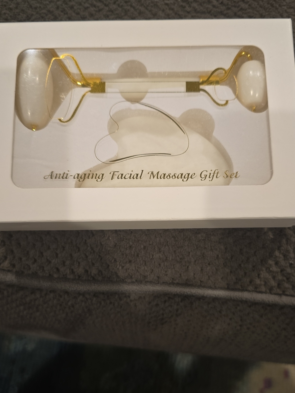 Anti-aging Facial Massage Gift Set - White Jade Roller & Gua Sha